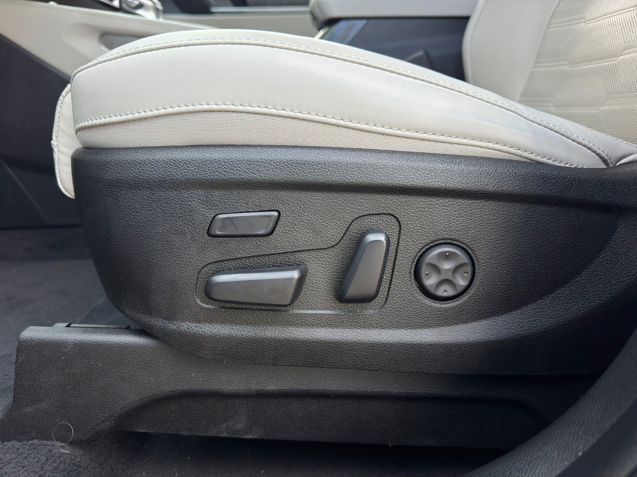 2023 Kia Telluride SX-Prestige - 10