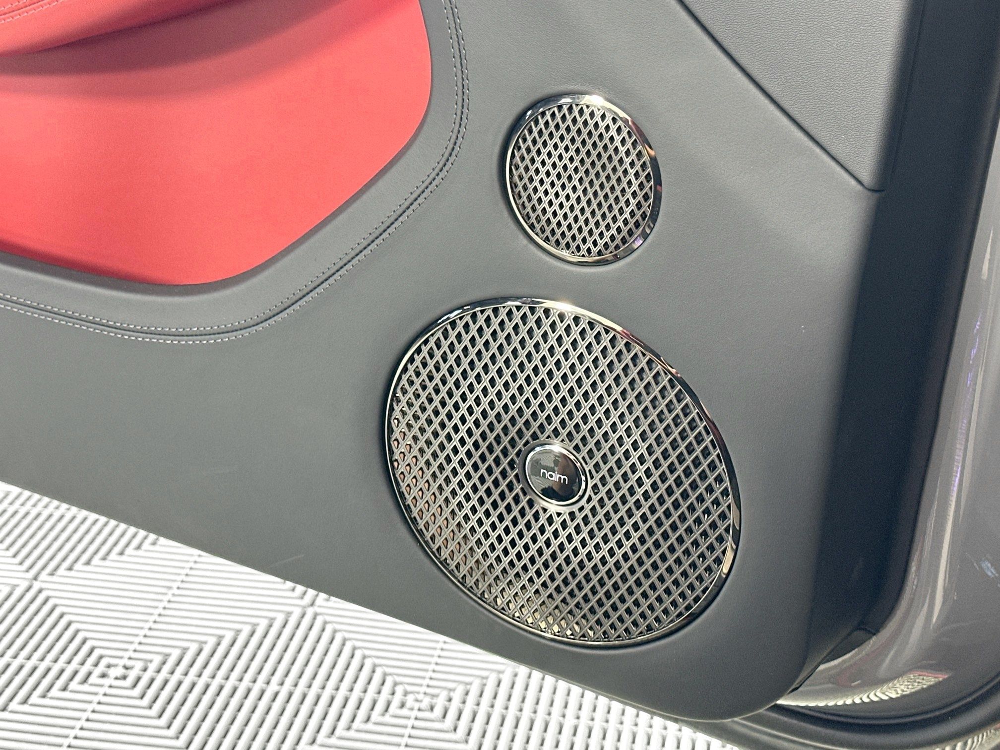 new 2025 Bentley Continental GTC car