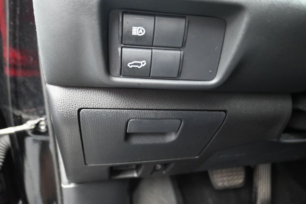 2020 Toyota Highlander XLE Black at Emmons Autoplex