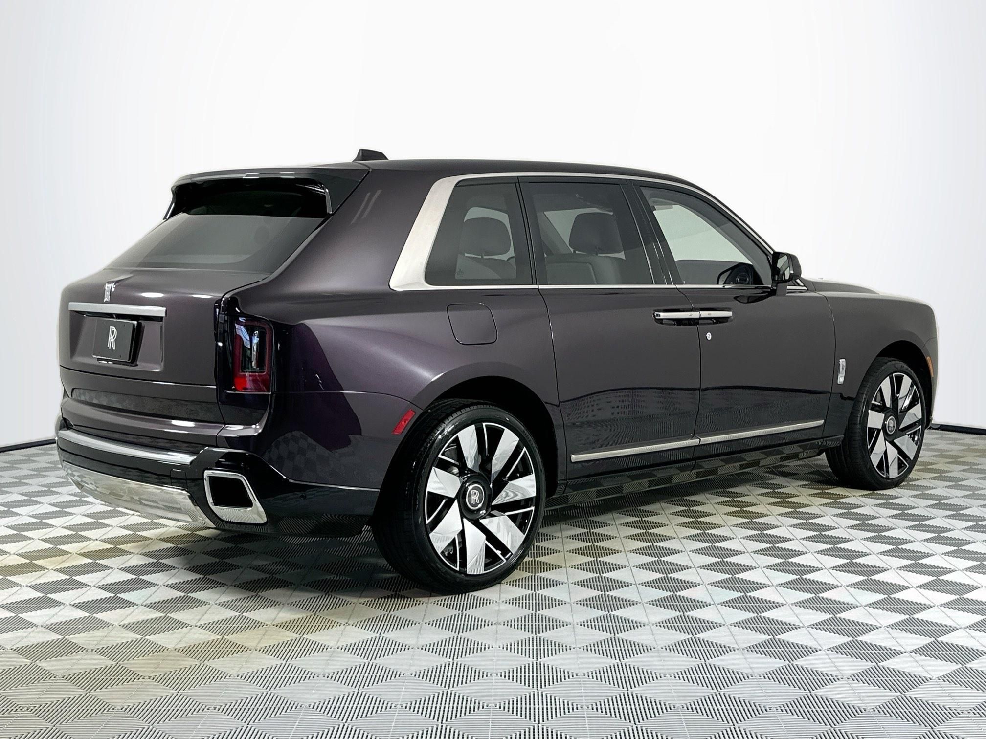 new 2026 Rolls-Royce Cullinan car, priced at $499,450