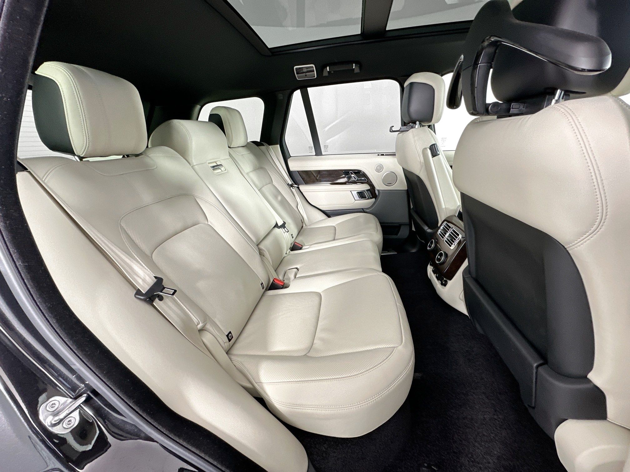 used 2019 Land Rover Range Rover car, priced at $49,995