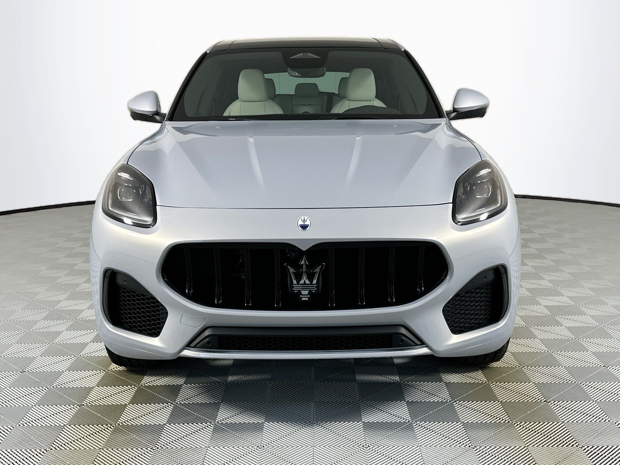 new 2026 Maserati Grecale car, priced at $94,565