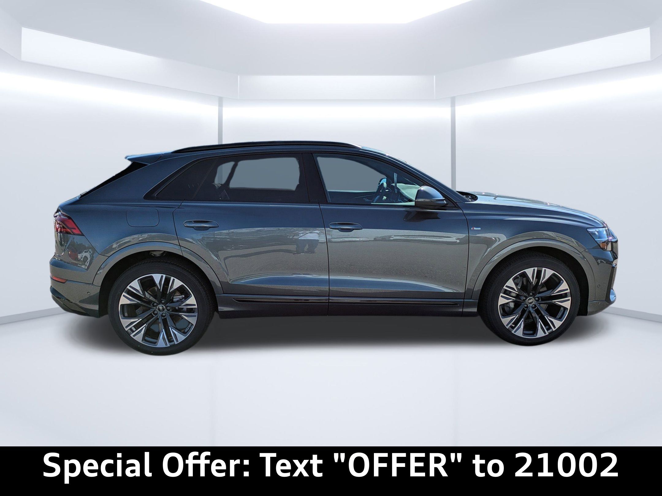 Audi 2026 Q8 Premium Plus 55 TFSI quattro