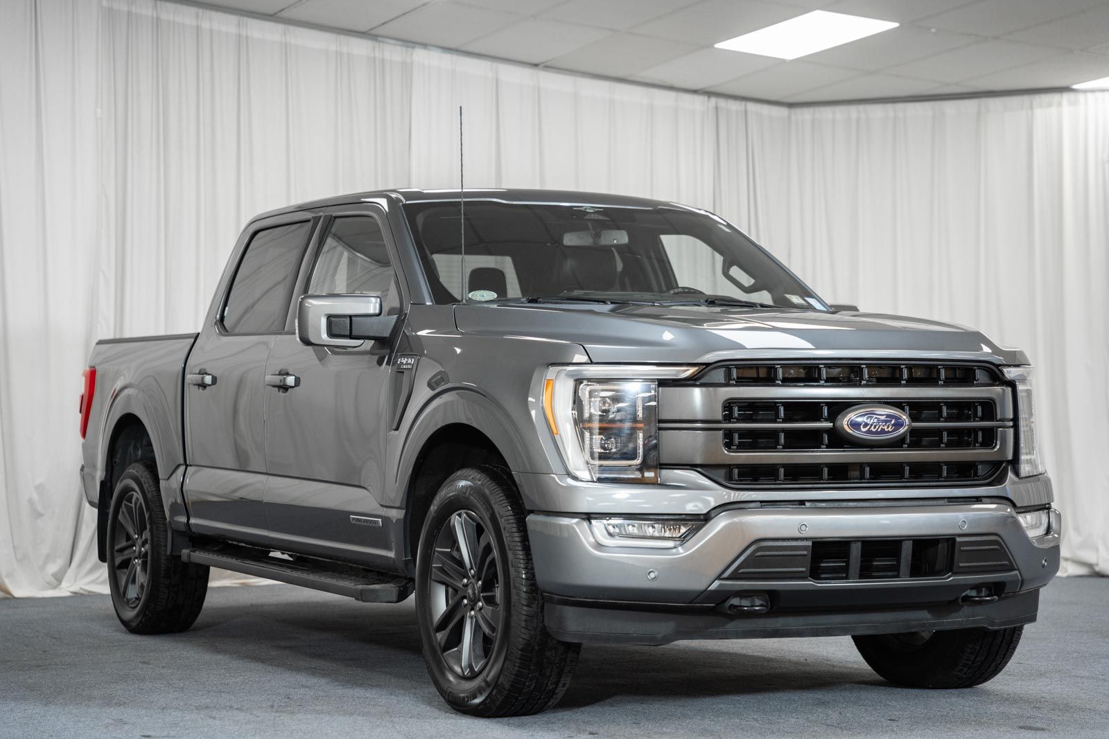 2023 Ford F-150 Lariat SuperCrew 4WD
