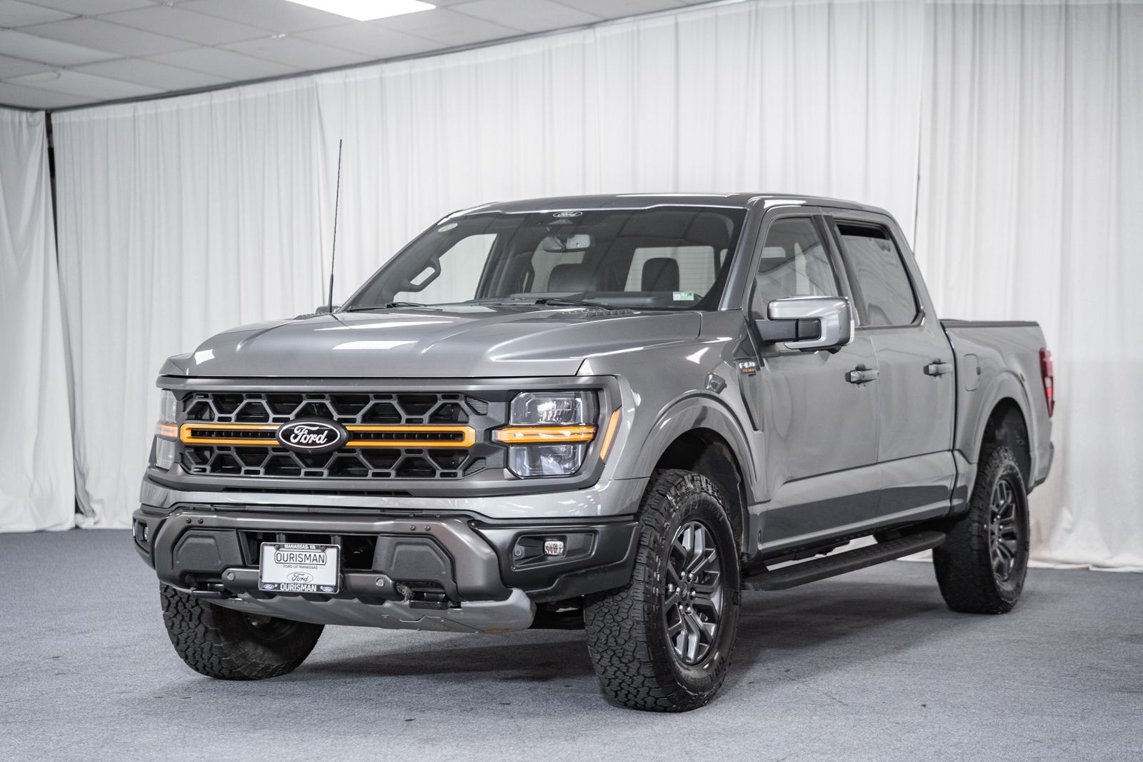 Carbonized Gray Metallic 2025 Ford F-150 Tremor SuperCrew 4WD Pickup Truck Four-Wheel Drive Automatic