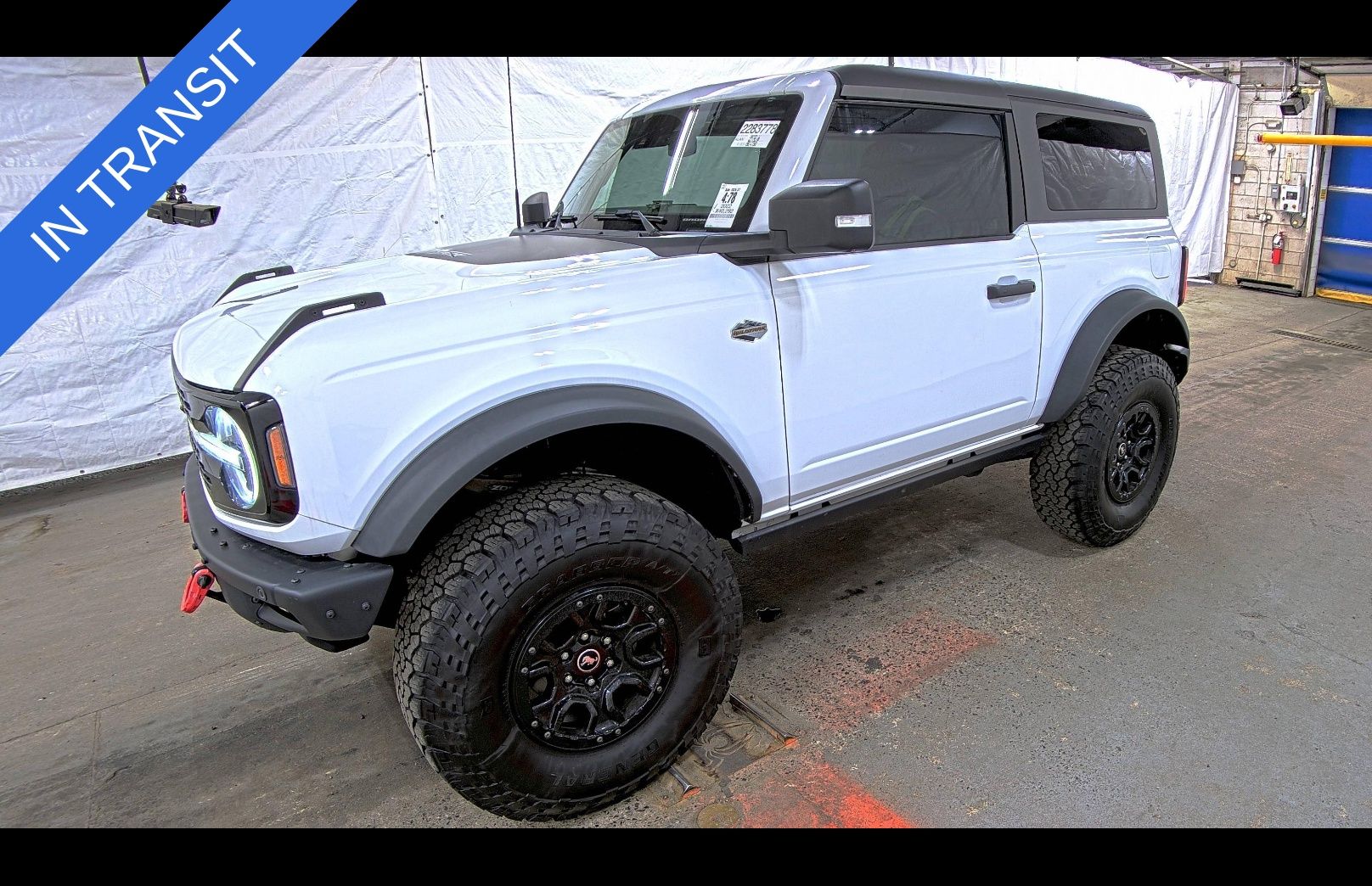Oxford White 2022 Ford Bronco SUV / Crossover Four-Wheel Drive Automatic