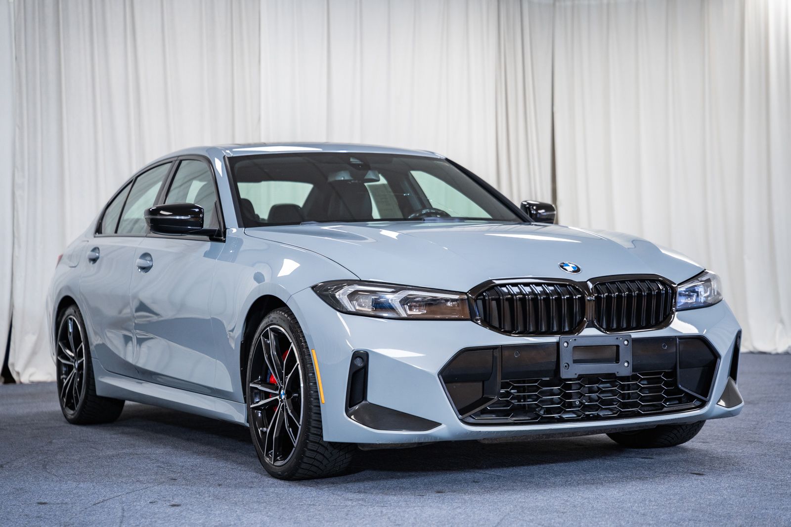 2023 BMW 3 Series 330i xDrive AWD