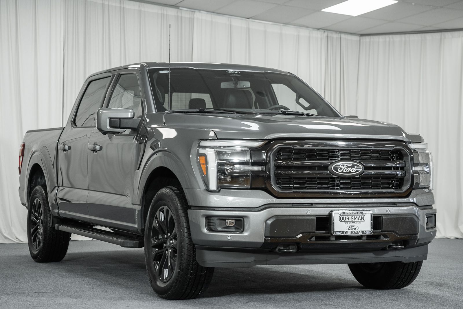 2025 Ford F-150 Lariat SuperCrew 4WD