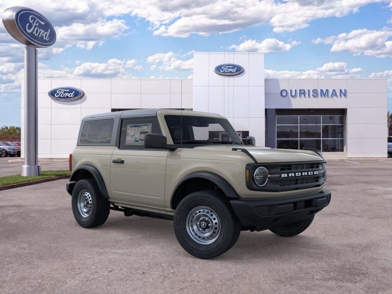 Desert Sand 2026 Ford Bronco SUV / Crossover Four-Wheel Drive Automatic