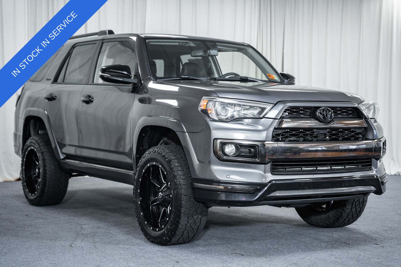 Magnetic Gray Metallic 2019 Toyota 4Runner Limited Nightshade 4WD SUV / Crossover All-Wheel Drive 5-Speed Automatic Overdrive