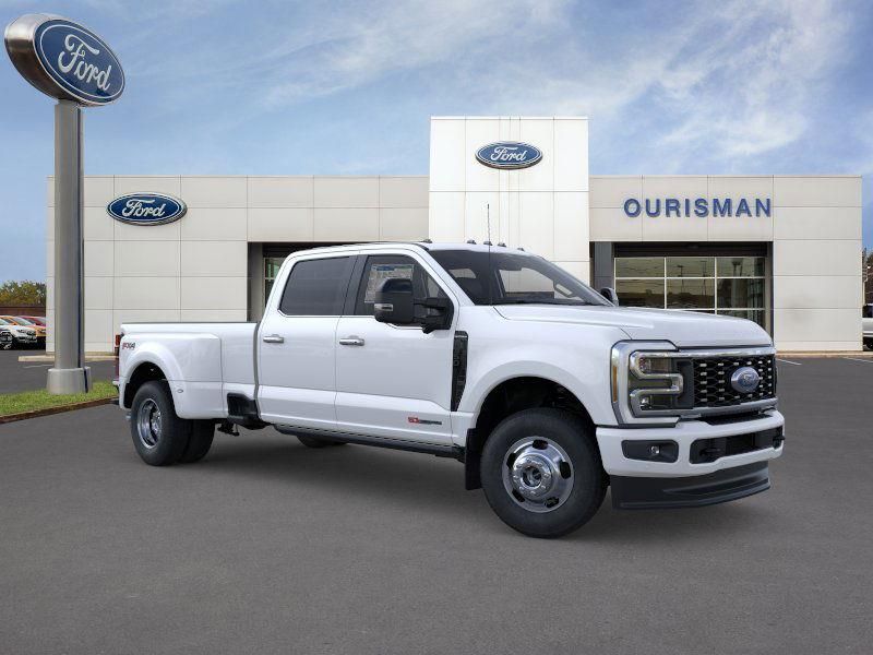 2025 Ford F-350 Super Duty Platinum Crew Cab LB DRW 4WD