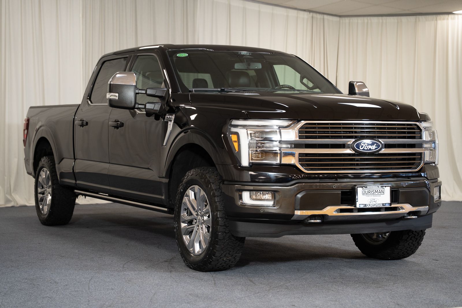 Agate Black Metallic 2024 Ford F-150 Pickup Truck Four-Wheel Drive Automatic