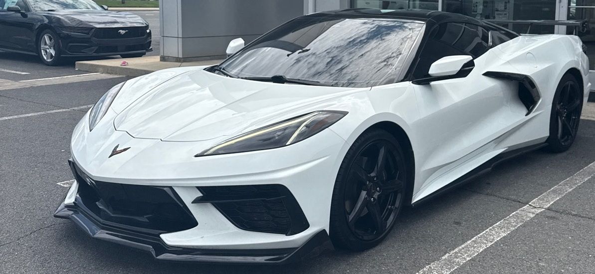 Arctic White 2021 Chevrolet Corvette Coupe Rear-Wheel Drive 8-Speed Dual Clutch