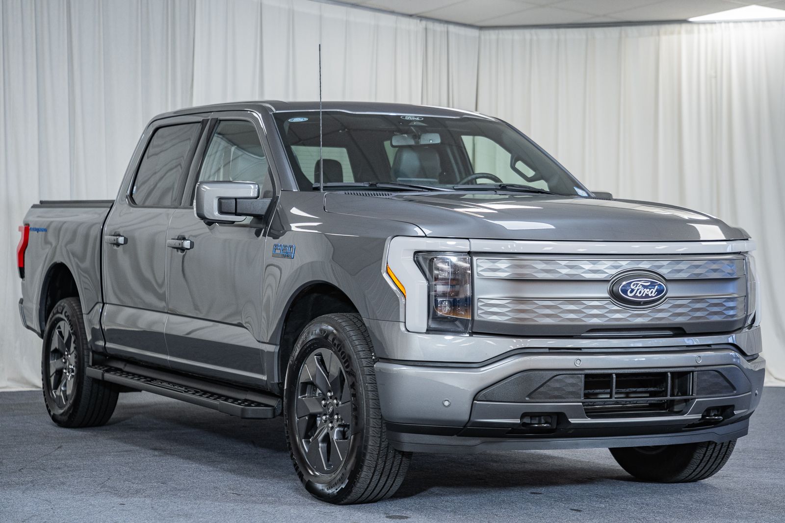 Carbonized Gray Metallic 2025 Ford F-150 Lightning Pickup Truck All-Wheel Drive Automatic