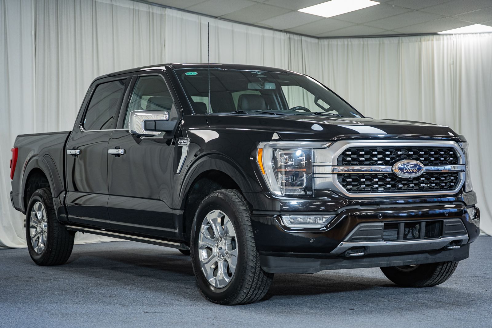 2023 Ford F-150 Platinum SuperCrew 4WD