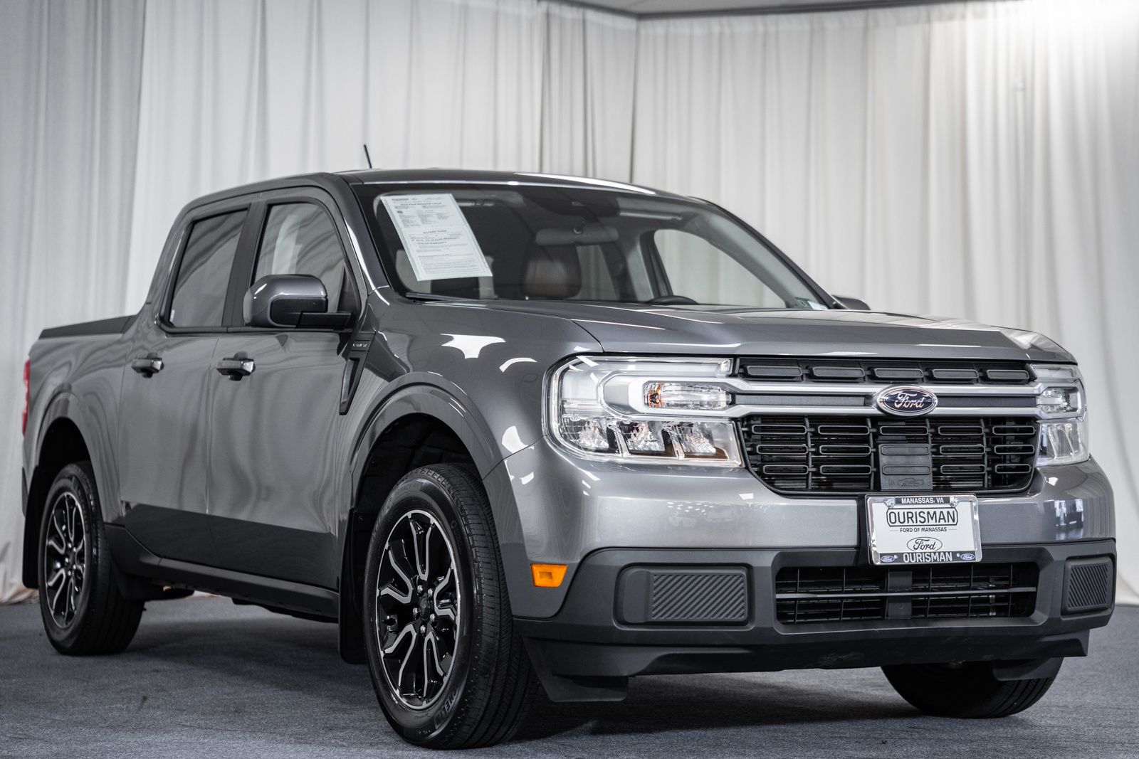 Carbonized Gray Metallic 2023 Ford Maverick Pickup Truck Front-Wheel Drive Continuously Variable Transmission