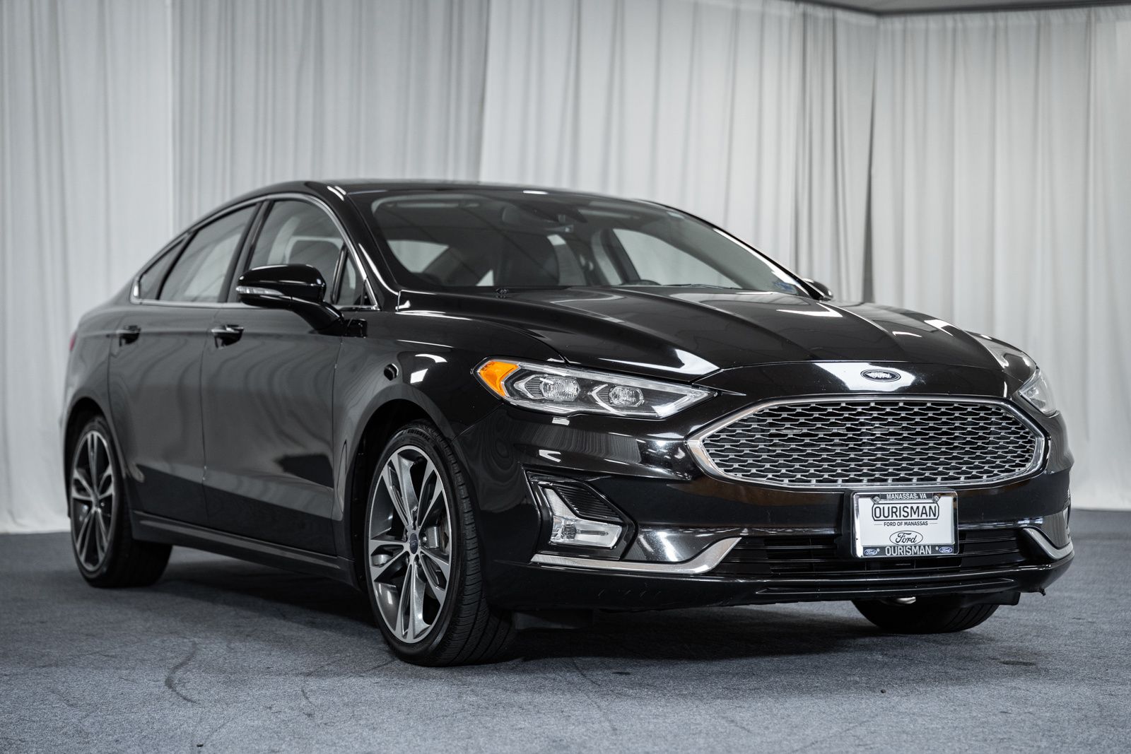 Agate Black 2019 Ford Fusion Sedan All-Wheel Drive 6-Speed Automatic