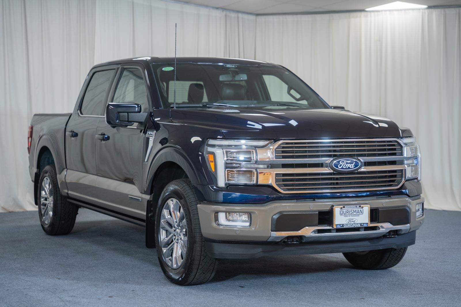 Antimatter Blue Metallic 2025 Ford F-150 King Ranch SuperCrew 4WD Pickup Truck Four-Wheel Drive Automatic