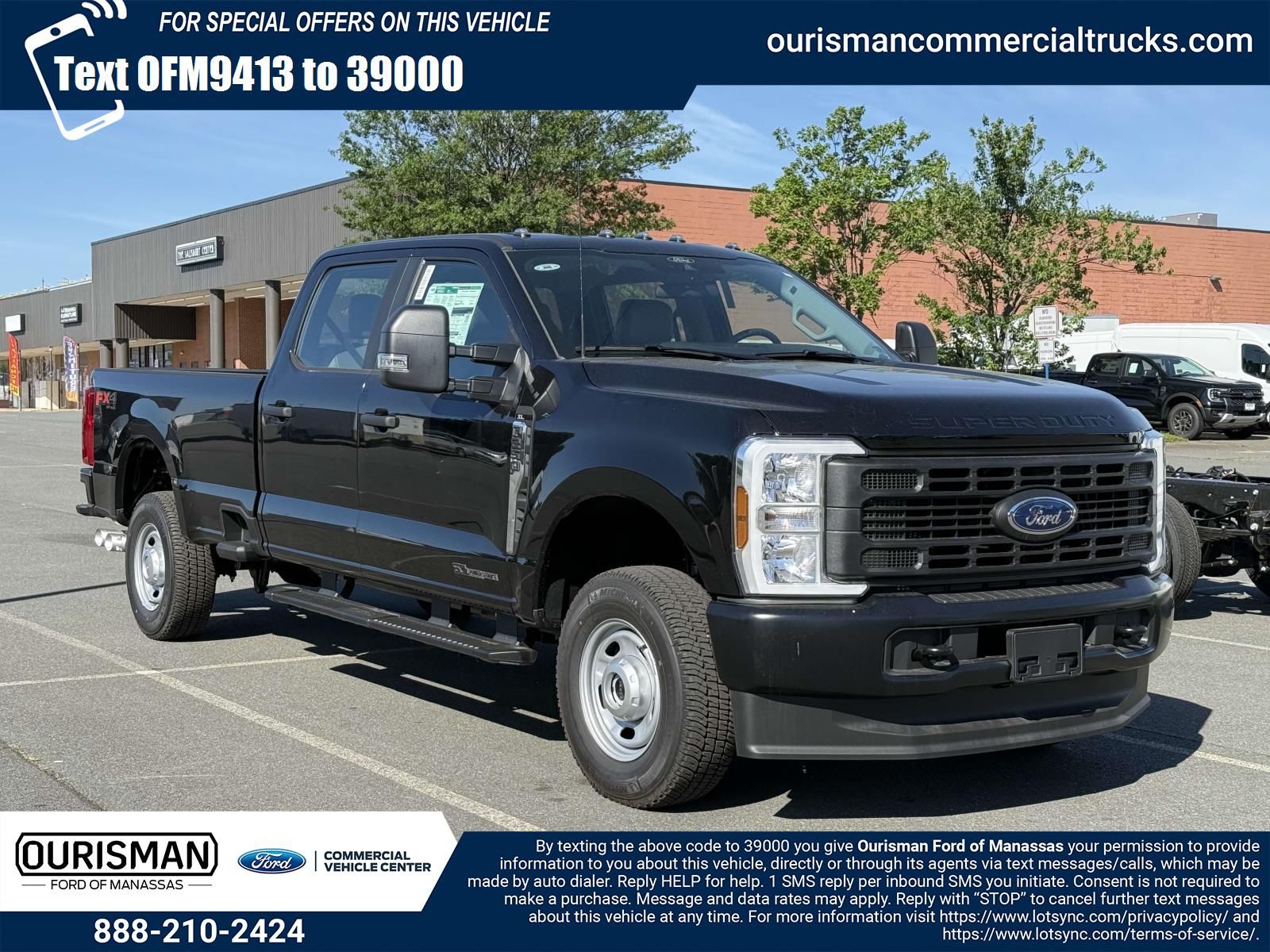 Black Metallic 2025 Ford F-250 Super Duty Pickup Truck Four-Wheel Drive Automatic