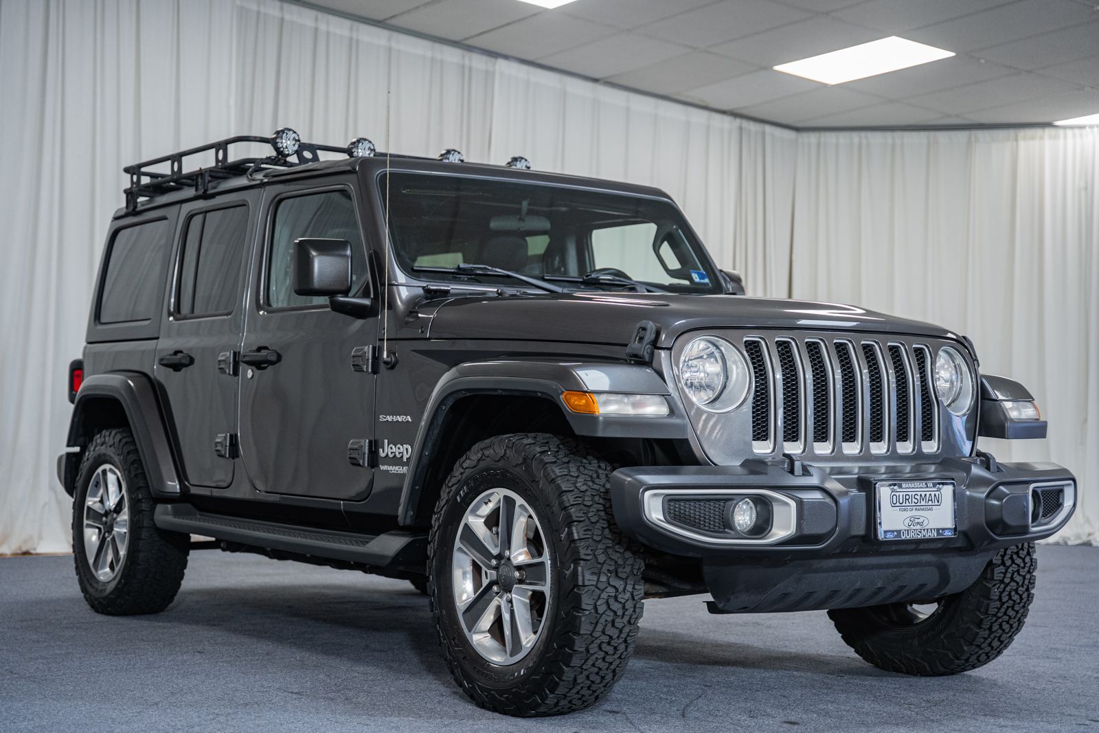 Gray (Granite Crystal Metallic Clearcoat) 2018 Jeep Wrangler SUV / Crossover Four-Wheel Drive 8-Speed Automatic