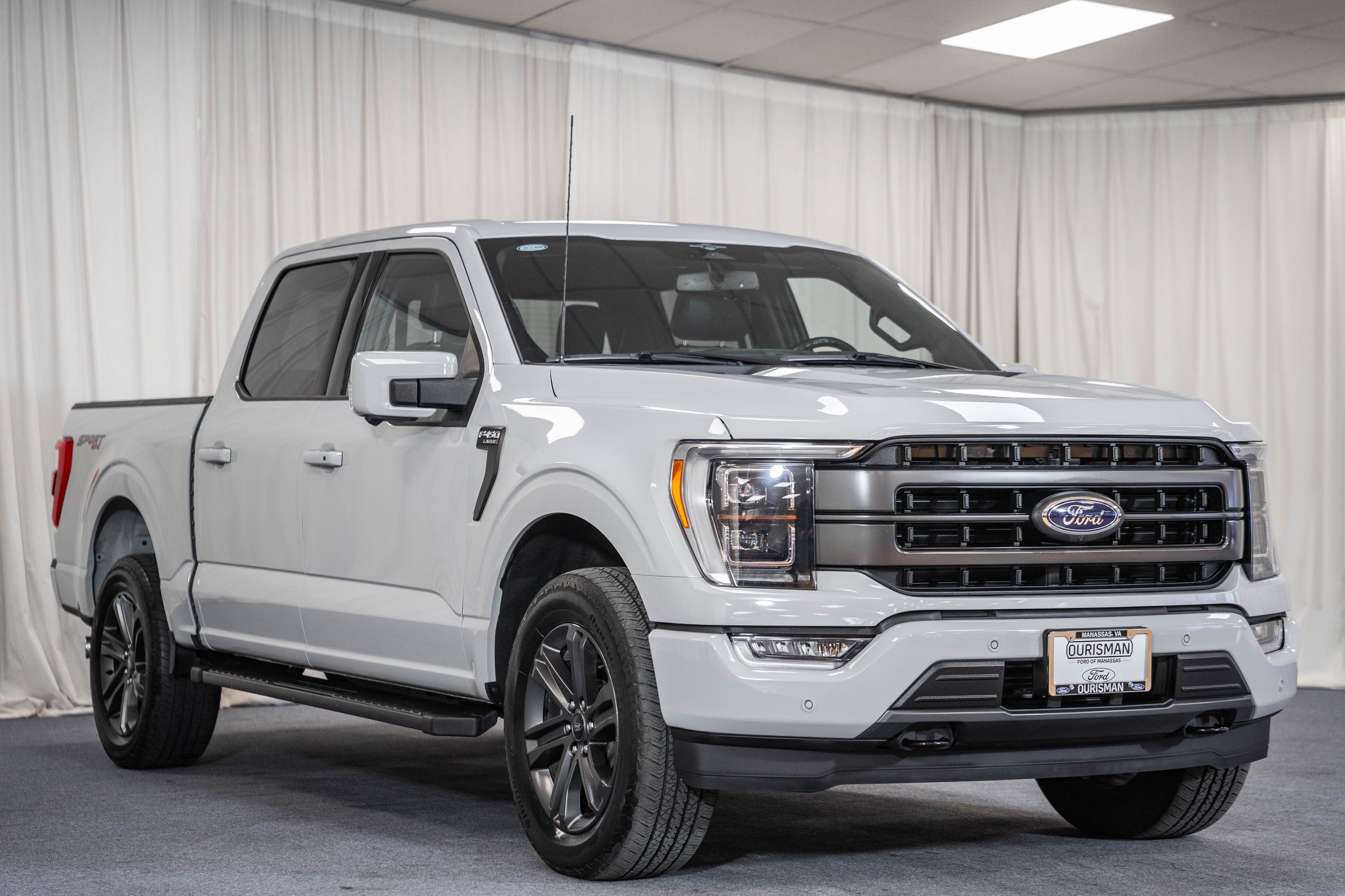 2023 Ford F-150 Lariat SuperCrew 4WD
