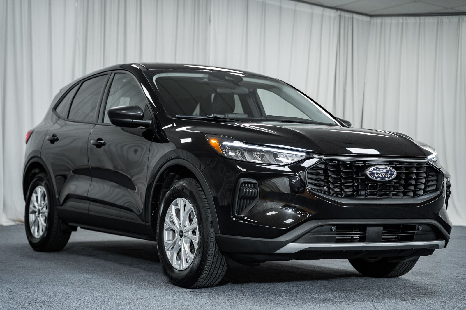 Agate Black Metallic 2025 Ford Escape Active AWD SUV / Crossover All-Wheel Drive 8-Speed Automatic