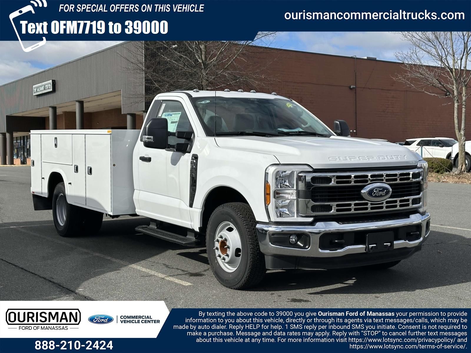 Oxford White 2024 Ford F-350 Super Duty Chassis Pickup Truck 4X2 Automatic