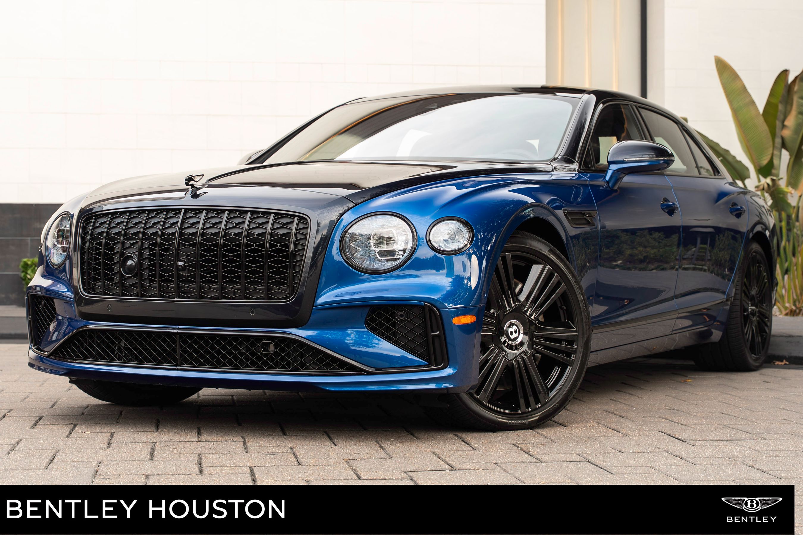 2026 Bentley Flying Spur Azure's photo