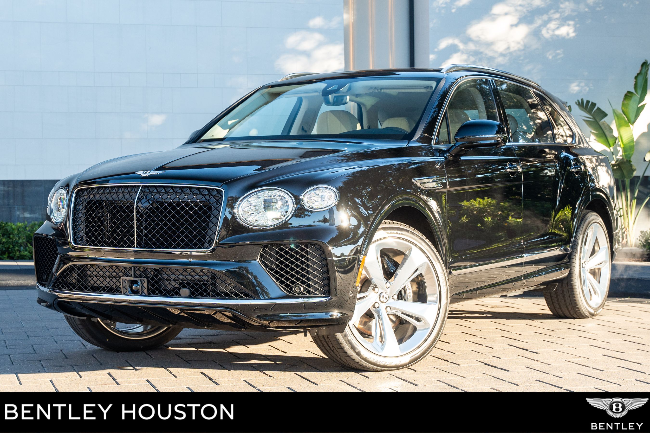 2025 Bentley Bentayga