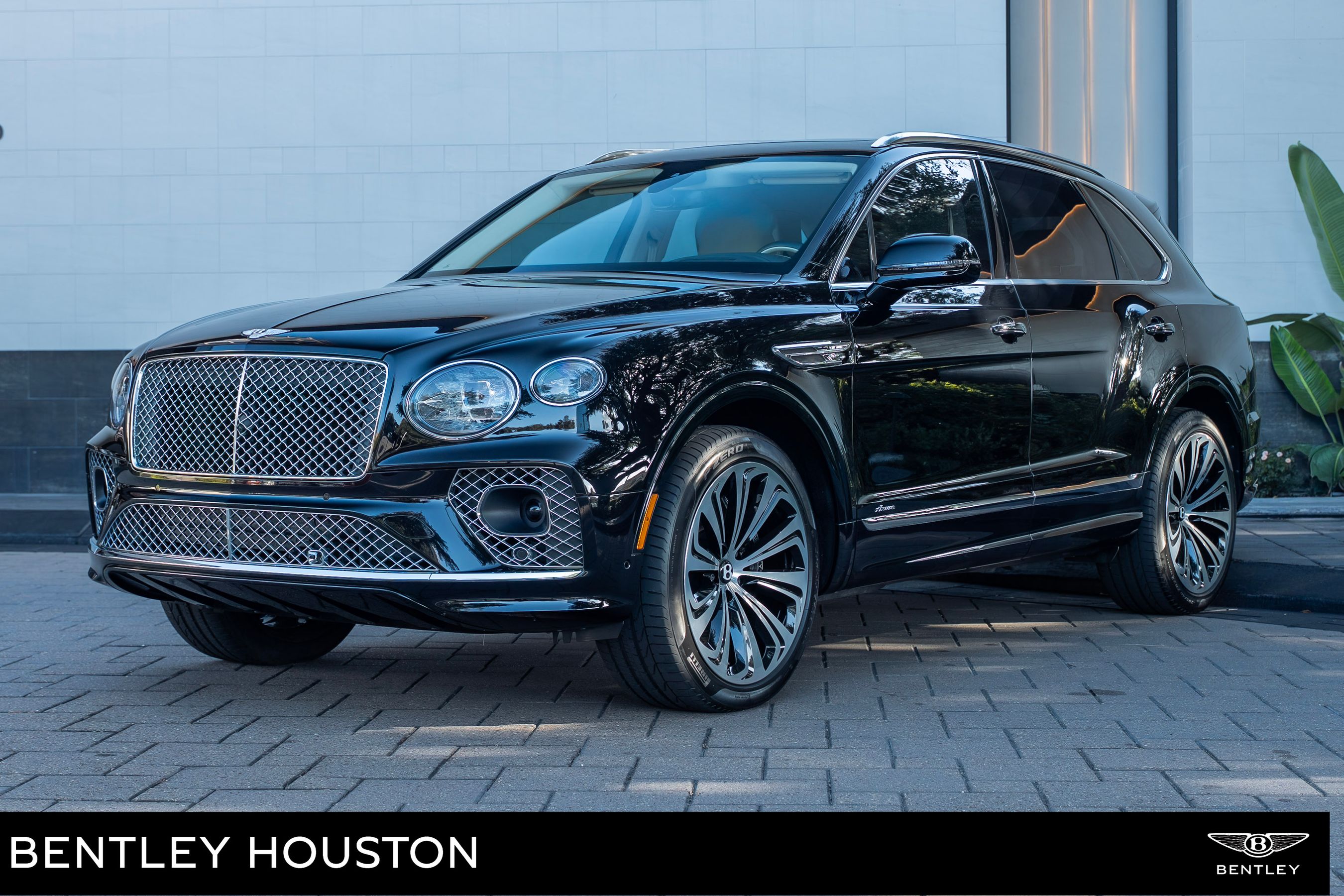 /2023 Bentley Bentayga