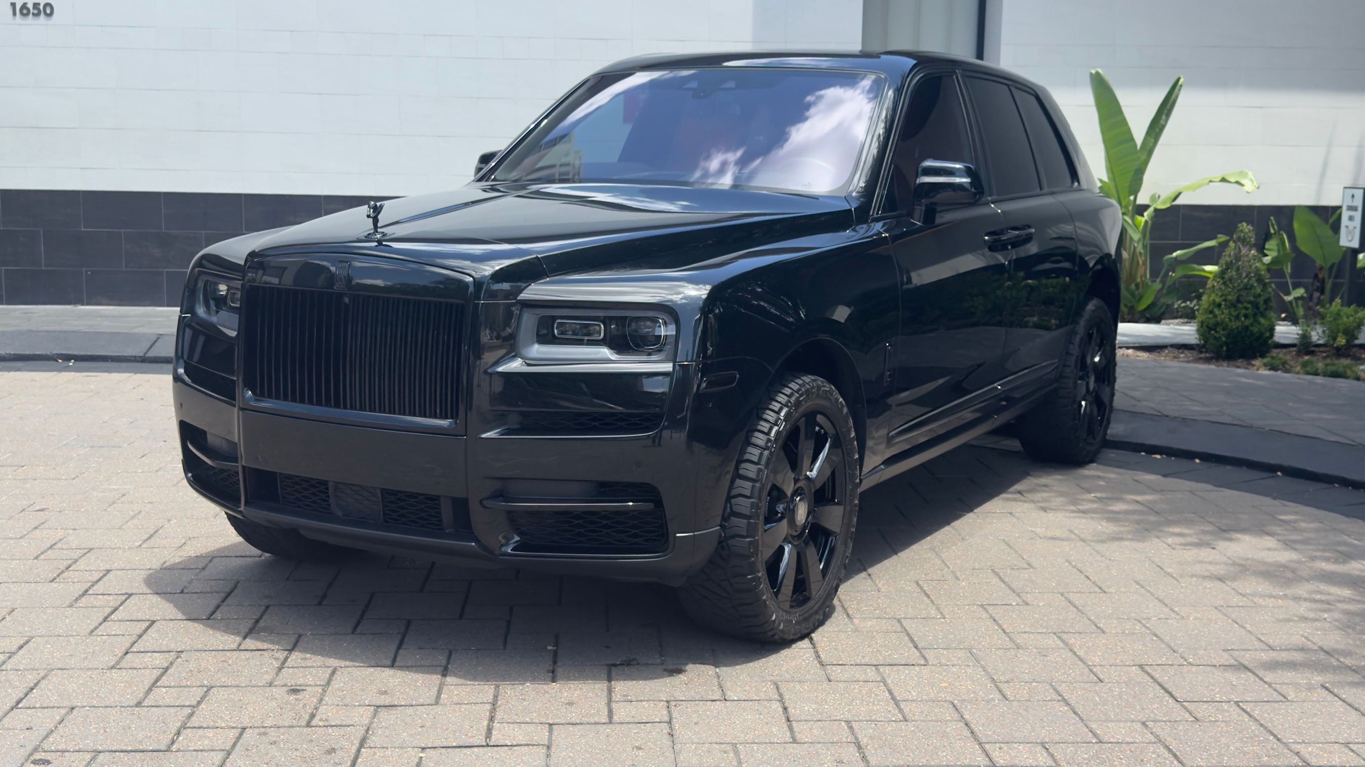 /2023 Rolls-Royce Cullinan