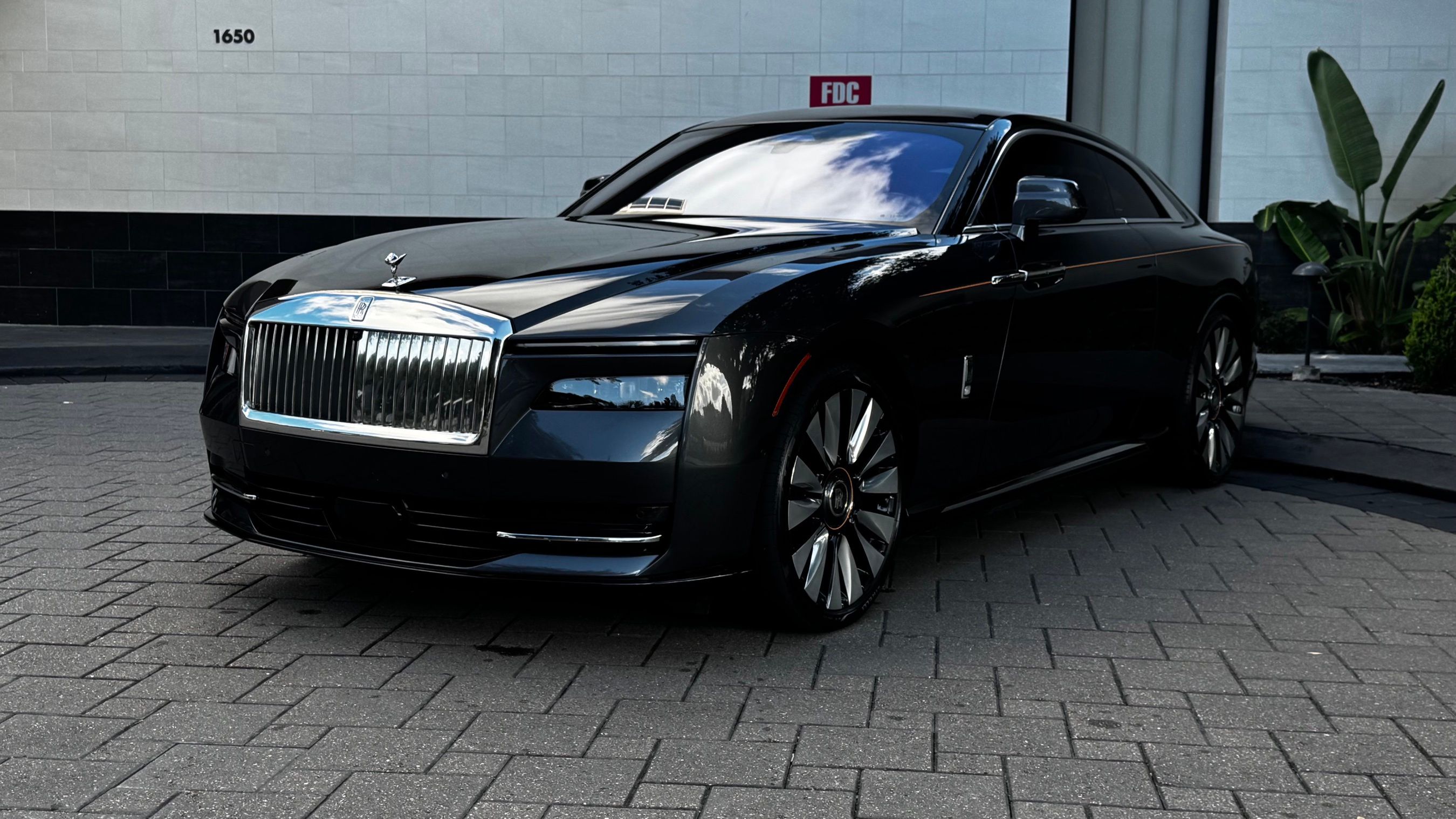 2024 Rolls-Royce Spectre