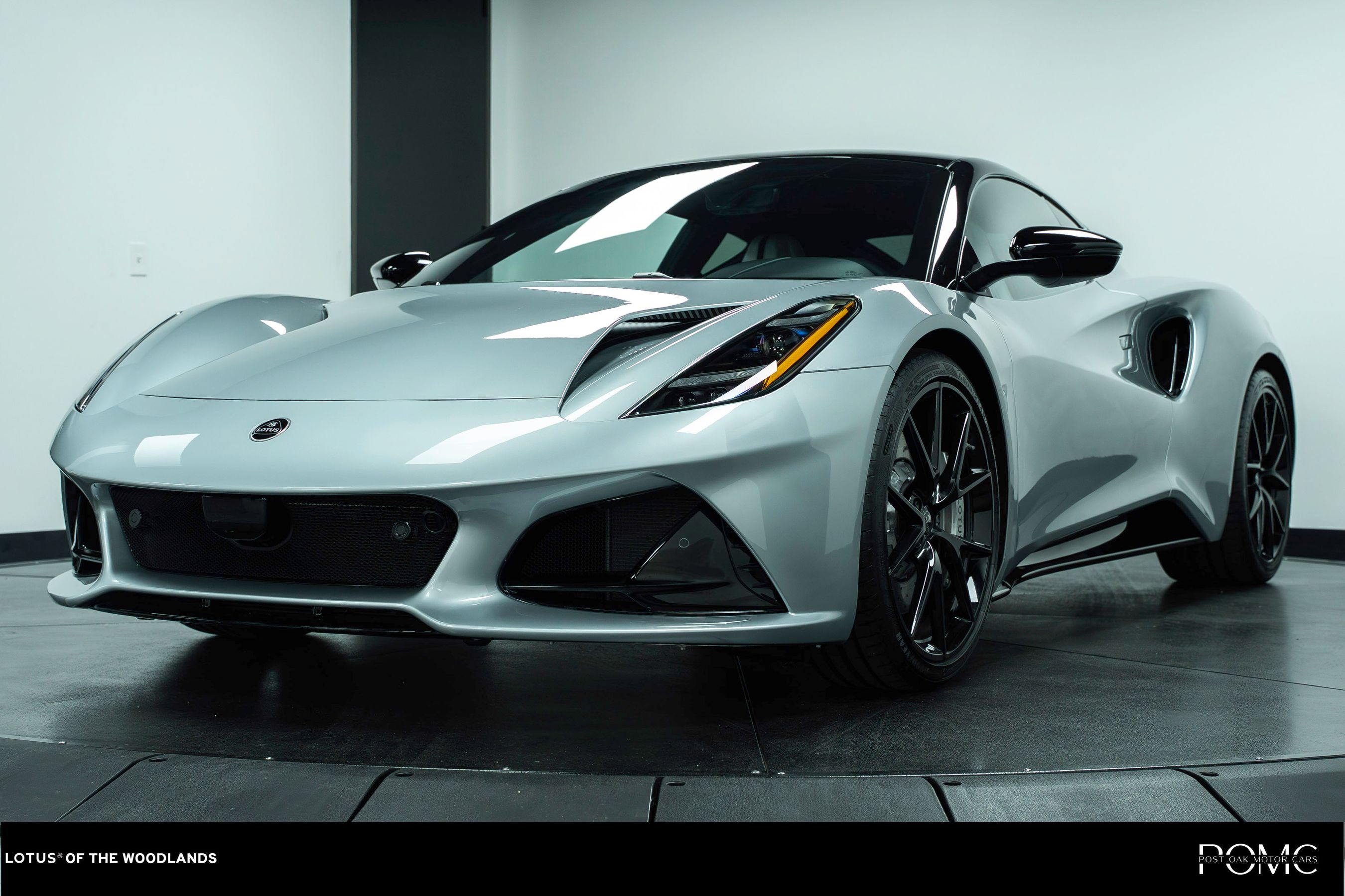 2026 Lotus Emira's photo