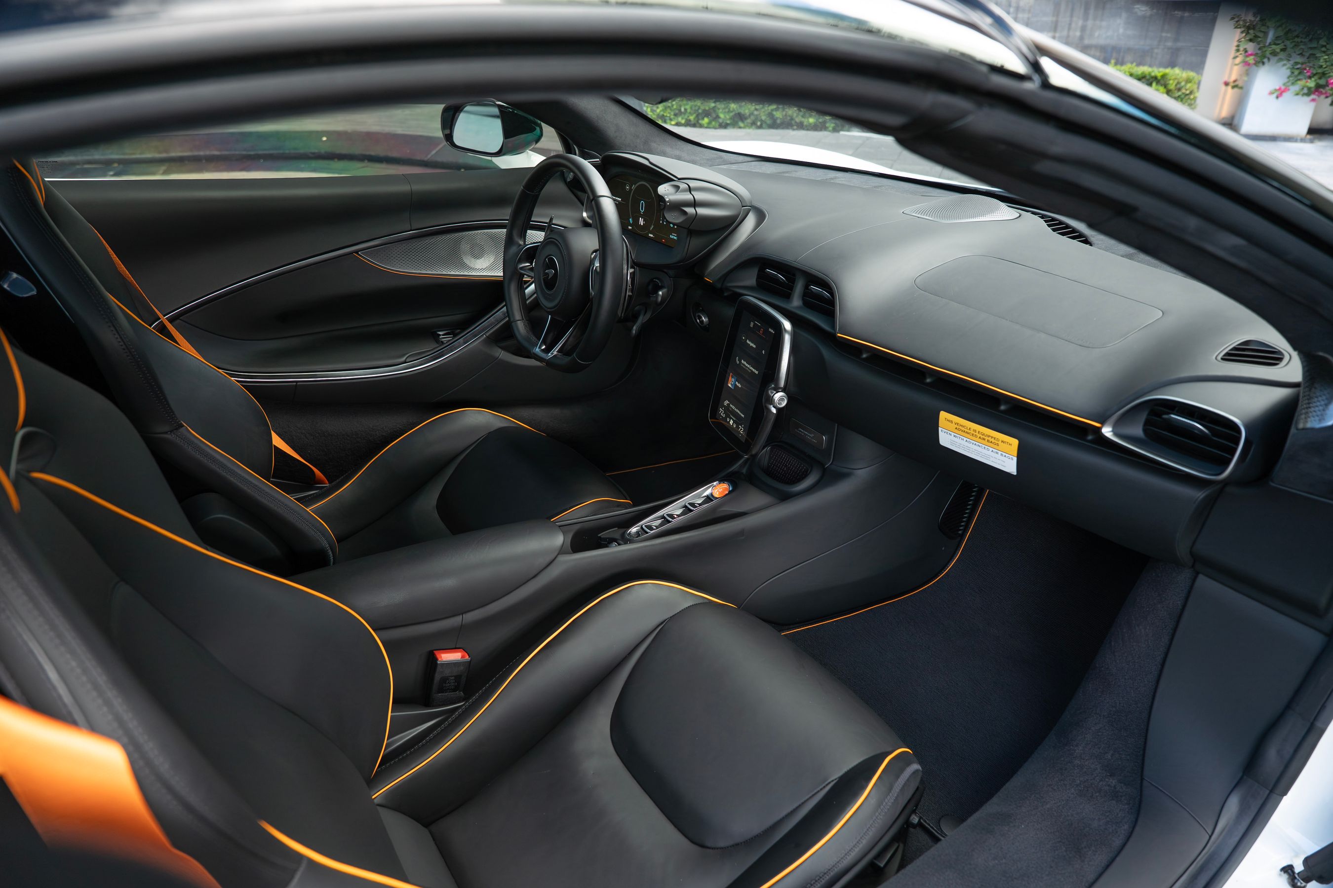2025 McLaren Artura Techlux - Photo 2