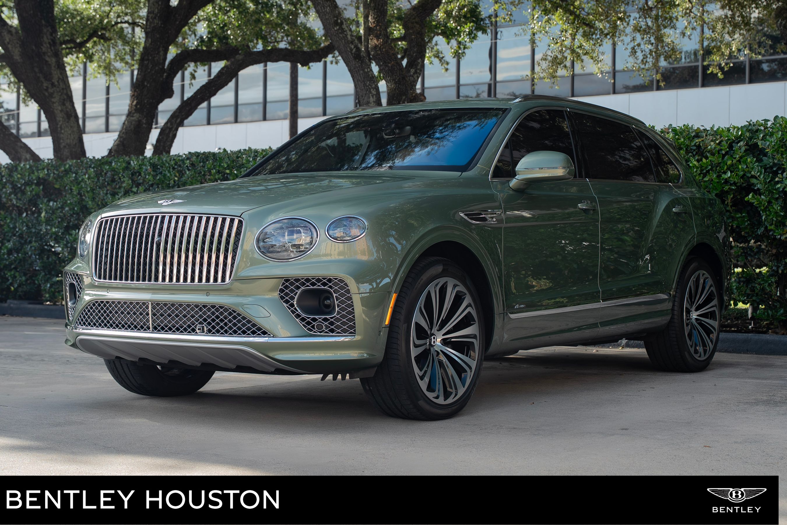 2023 Bentley Bentayga EWB