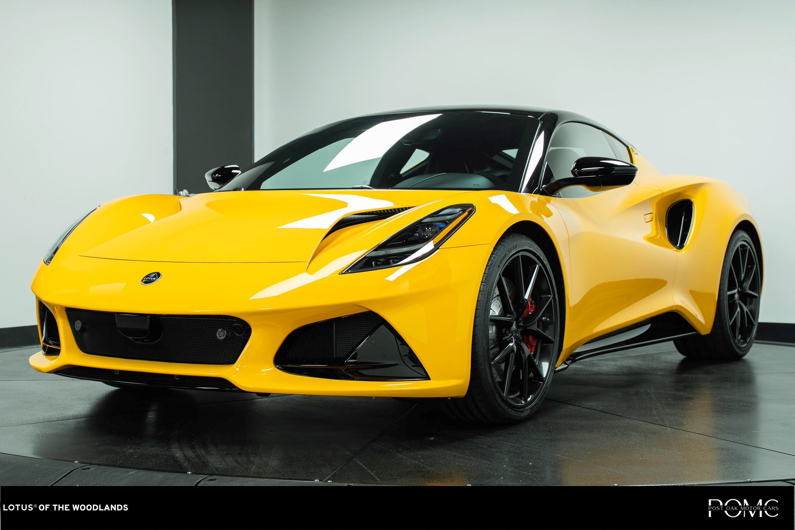 2026 Lotus Emira's photo