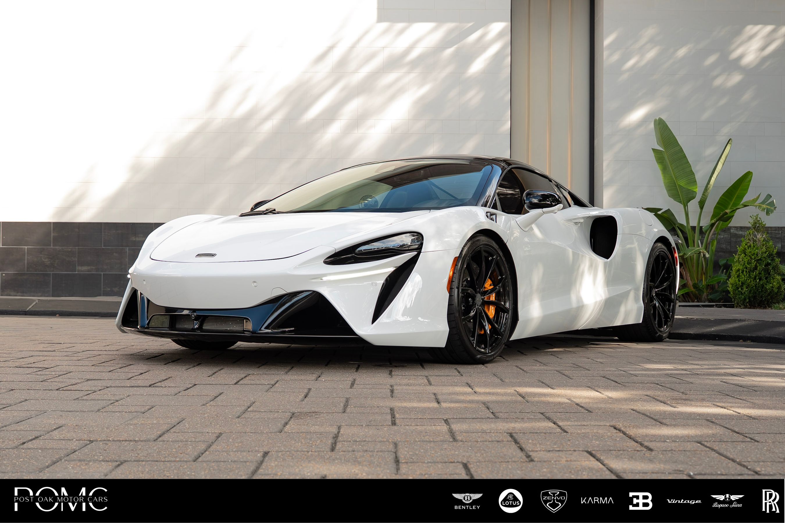 2025 McLaren Artura