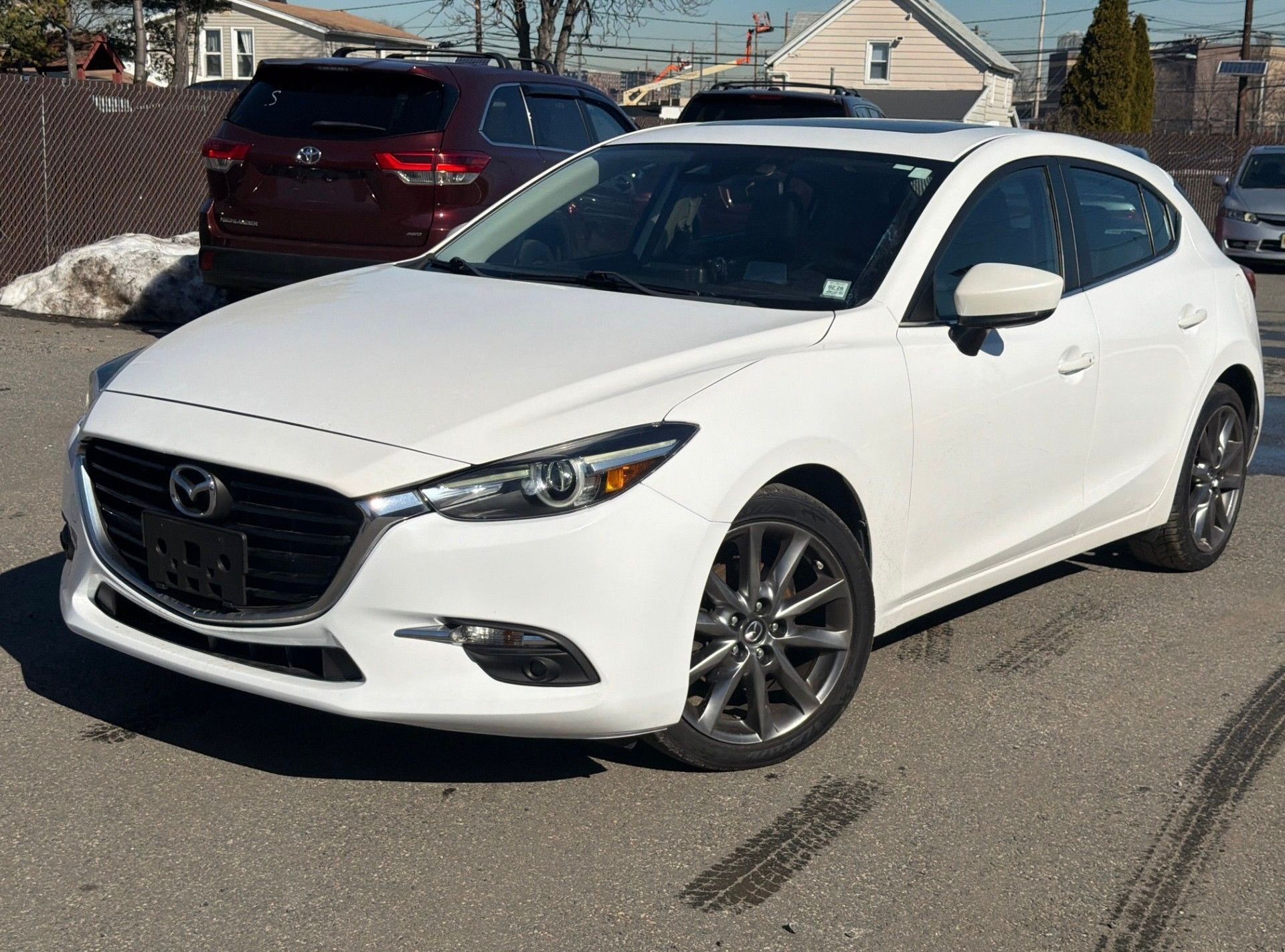 2018 Mazda MAZDA3 Grand Touring Hatchback
