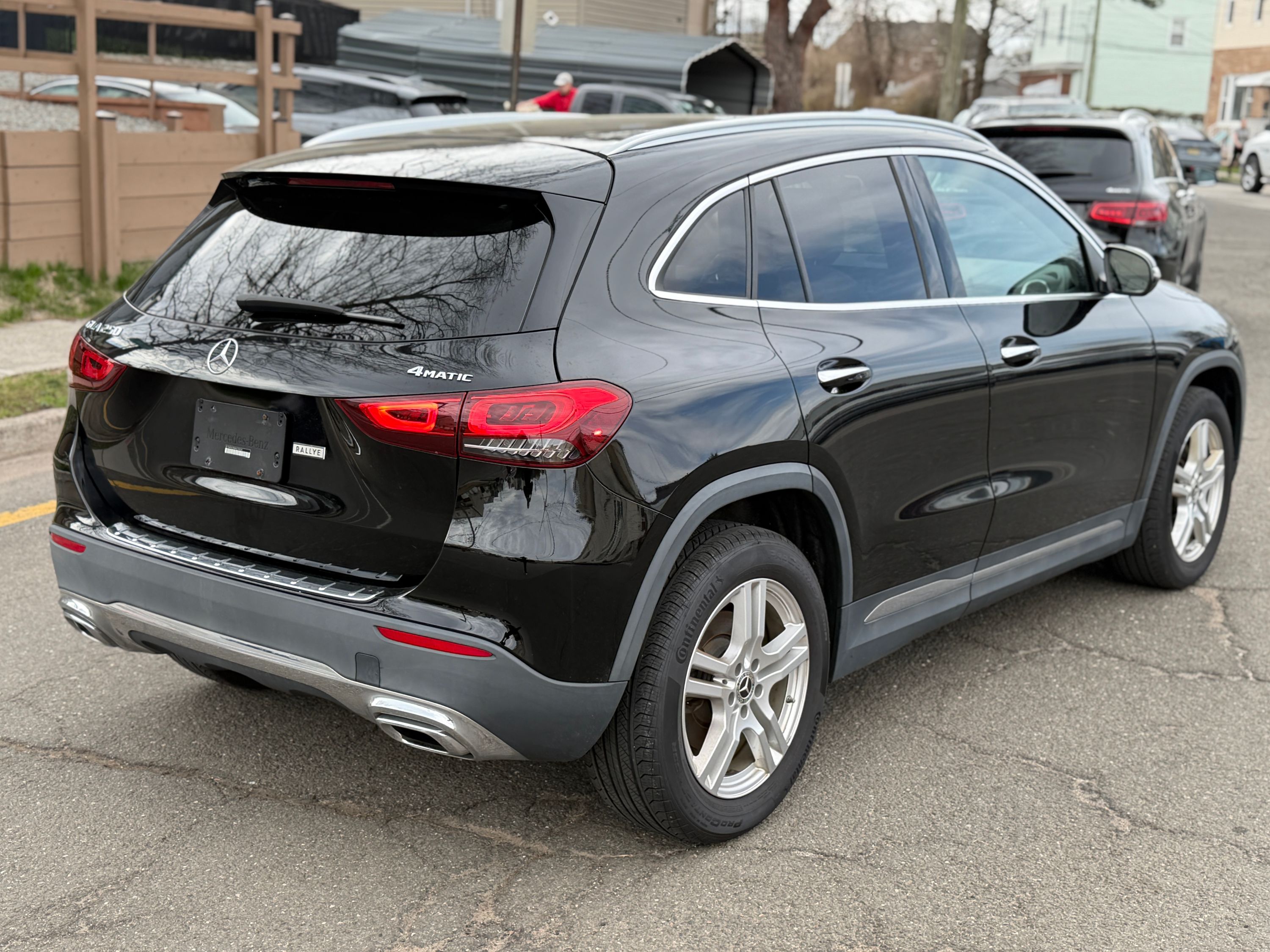 View vehicle photo 2