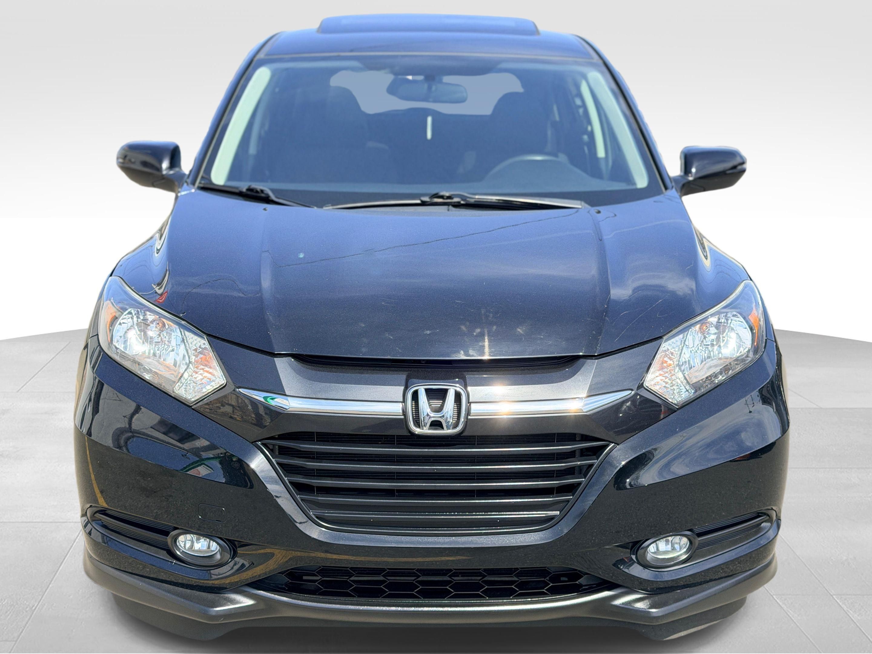 View vehicle photo 2