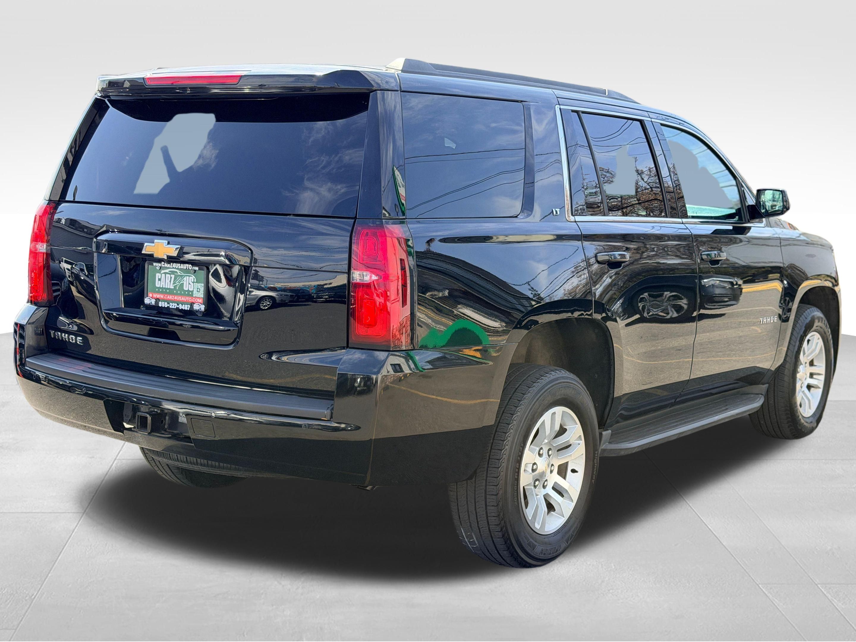 View vehicle photo 6