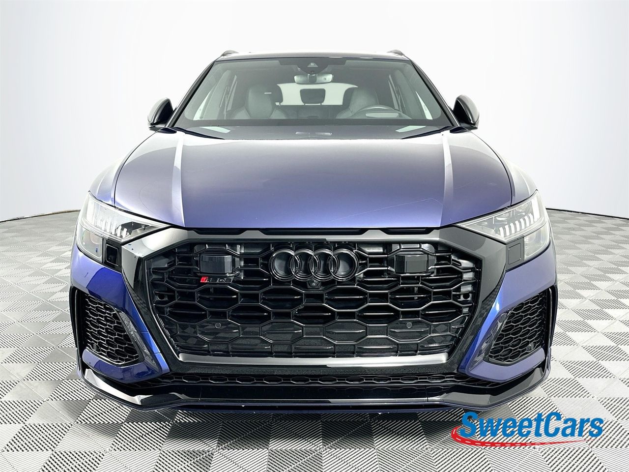 2024 Audi RS Q8 -'s photo