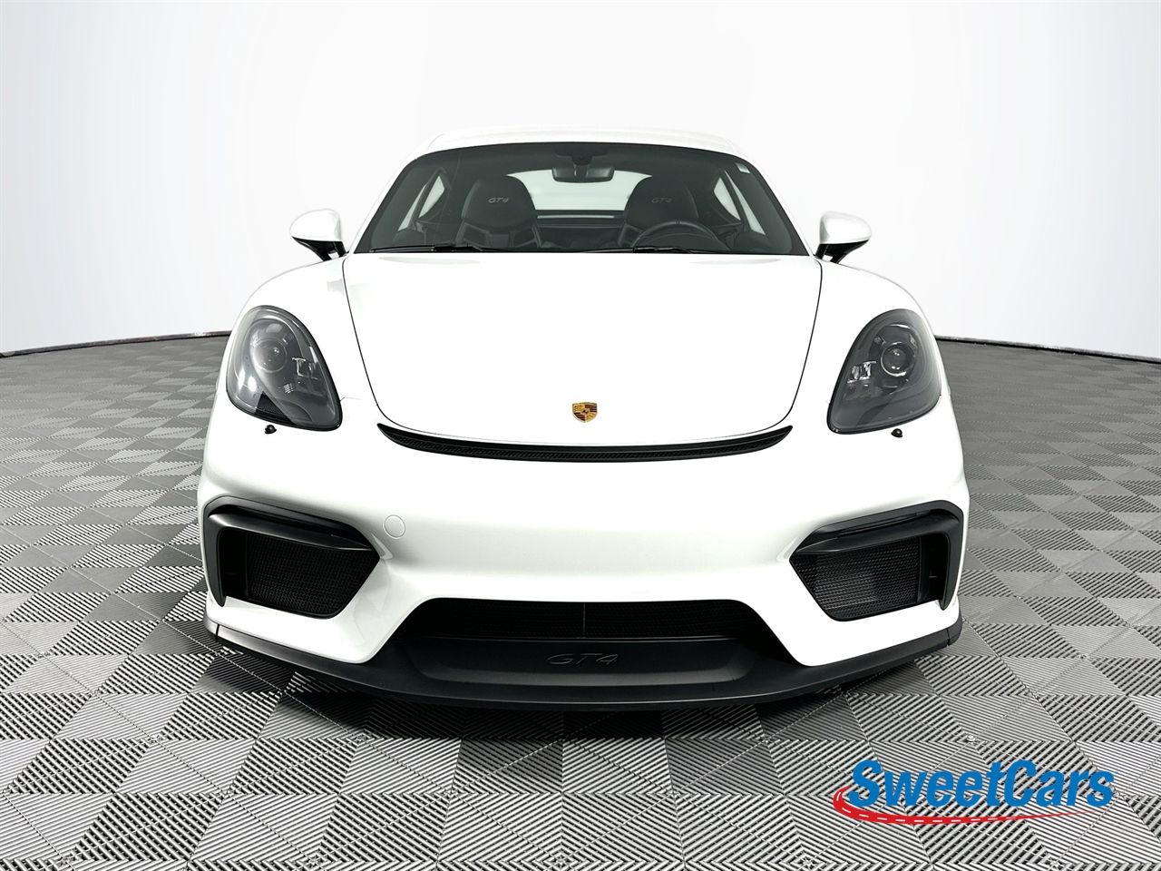 2021 Porsche 718 Cayman GT4's photo