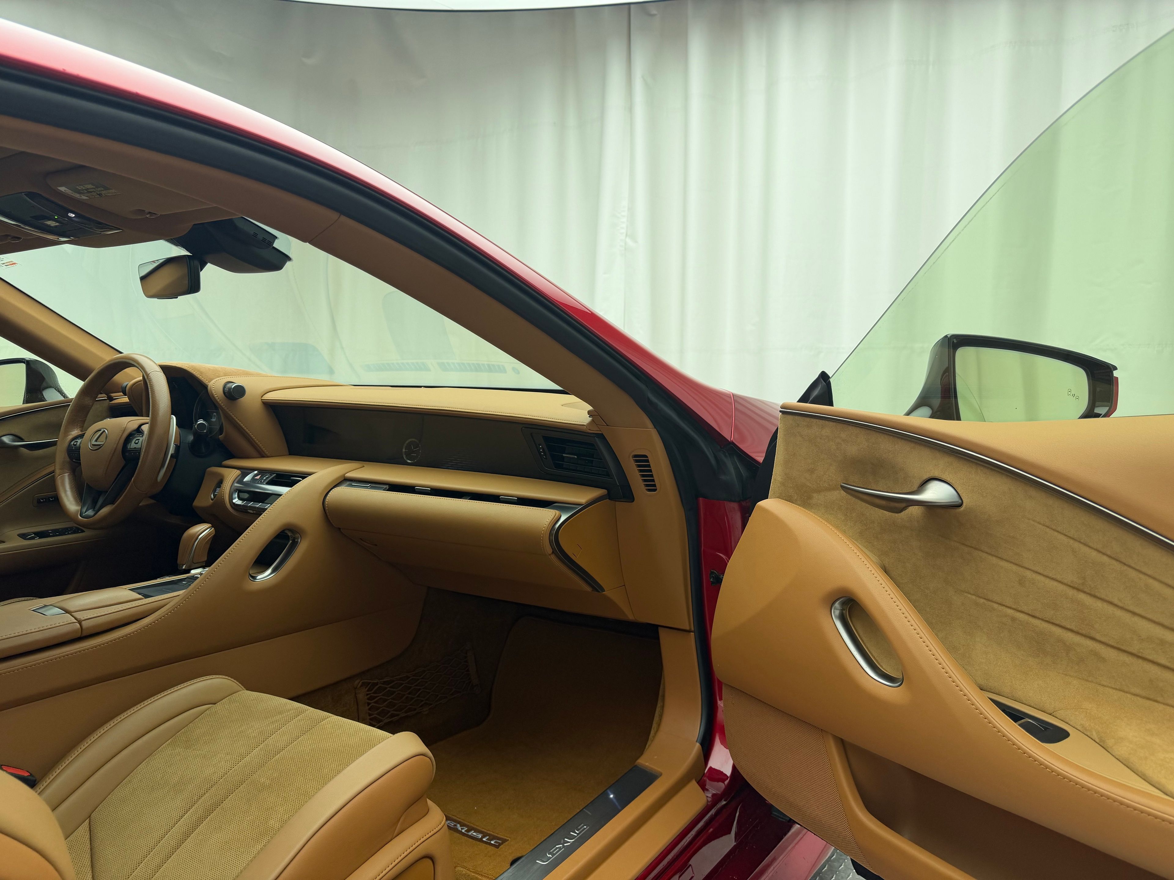 Thumbnail: 2018 Lexus LC - 14