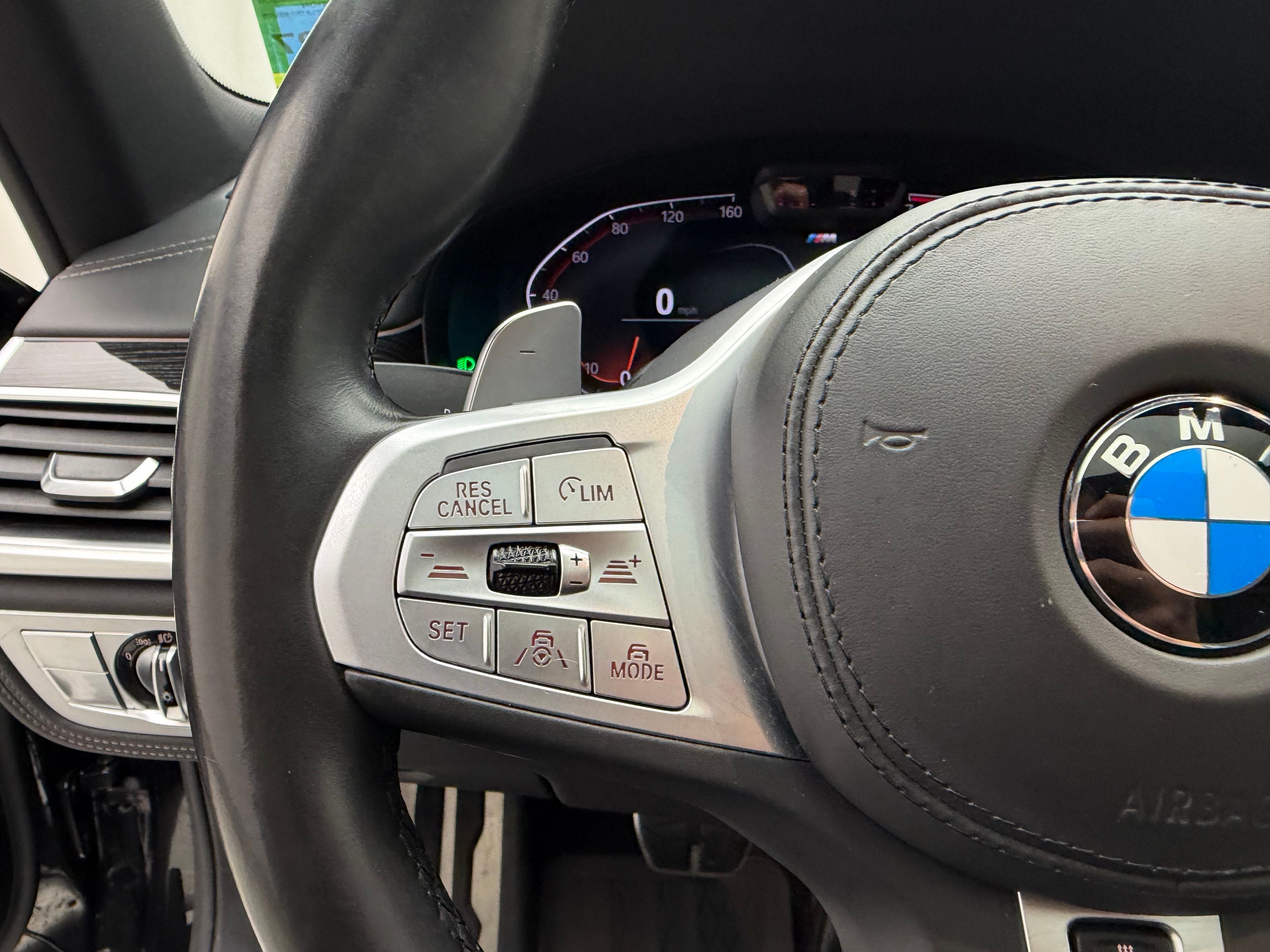 Thumbnail: 2020 BMW 7 Series - 28