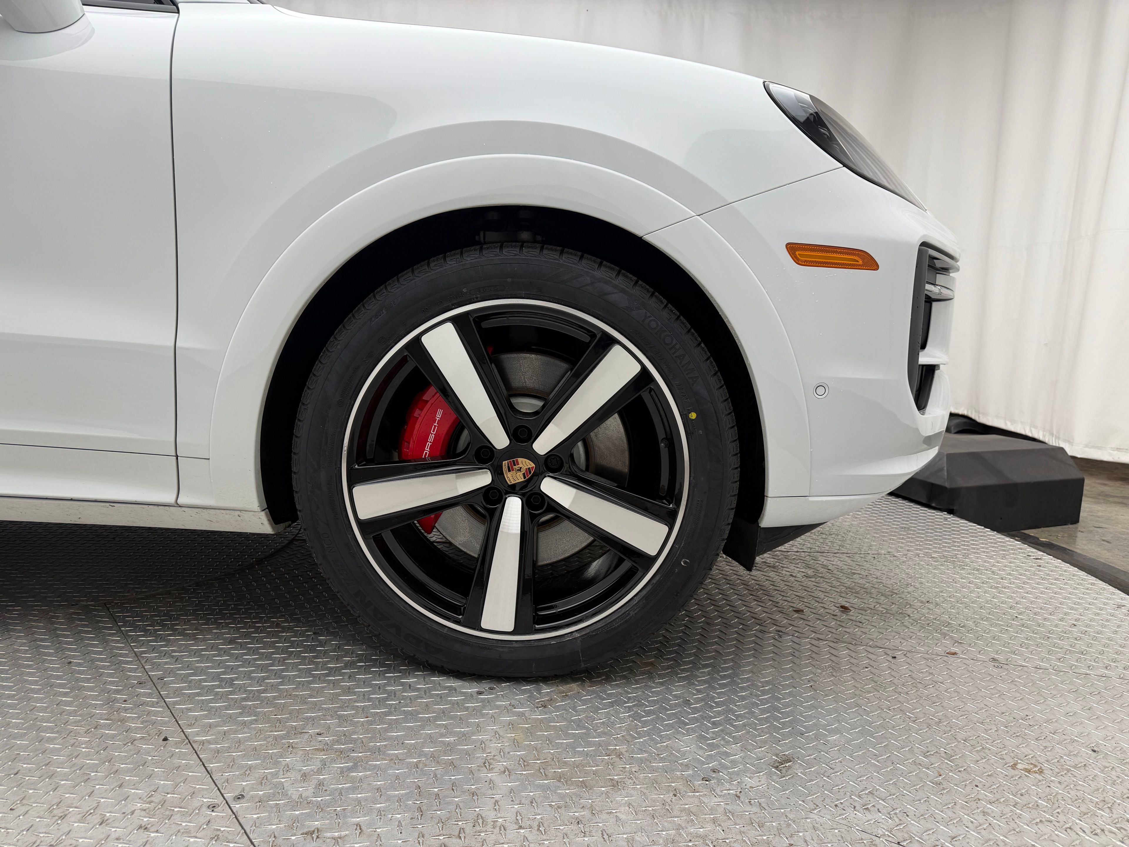 Thumbnail: 2025 Porsche Cayenne - 14