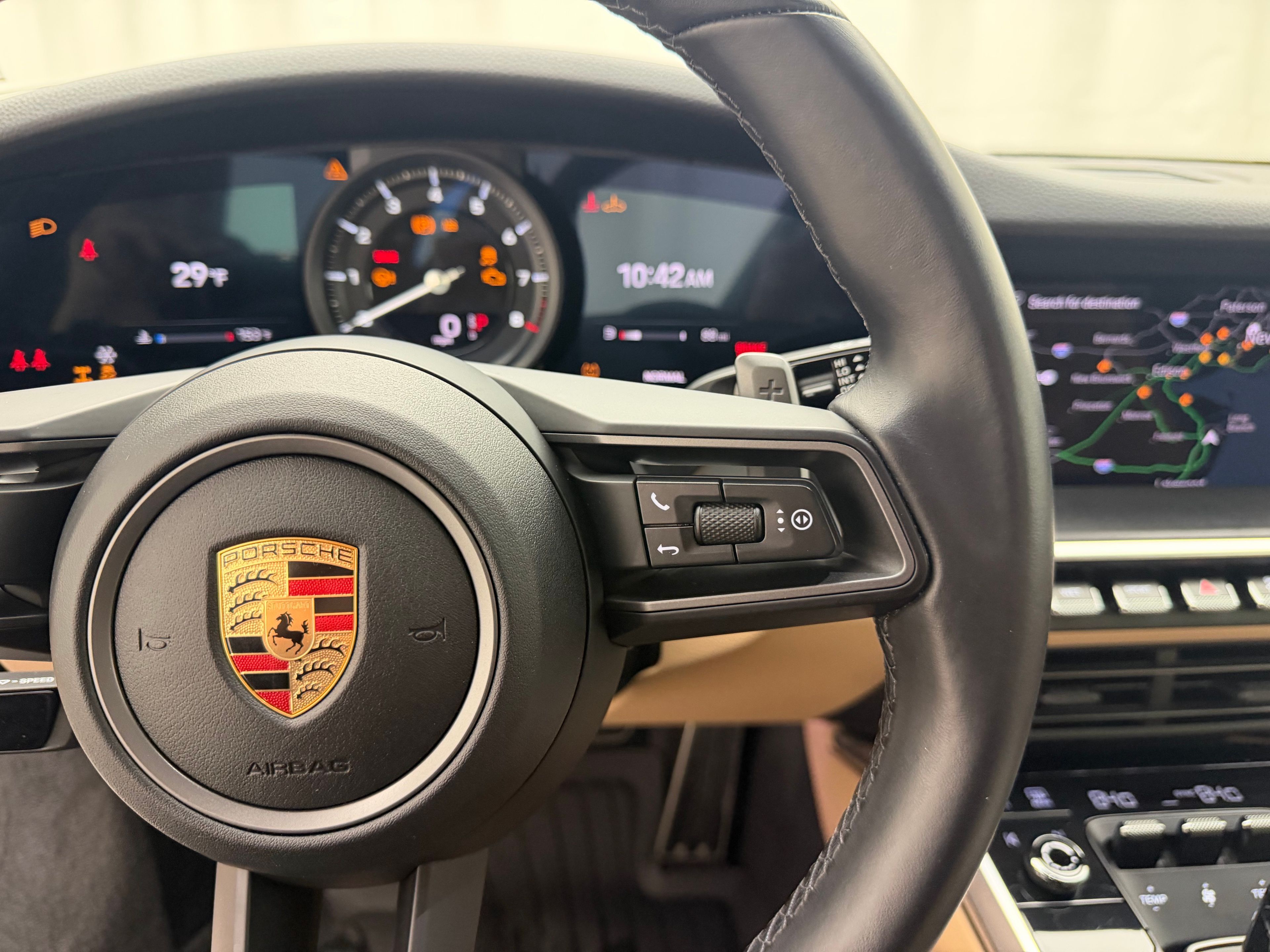 Thumbnail: 2024 Porsche 911 - 6