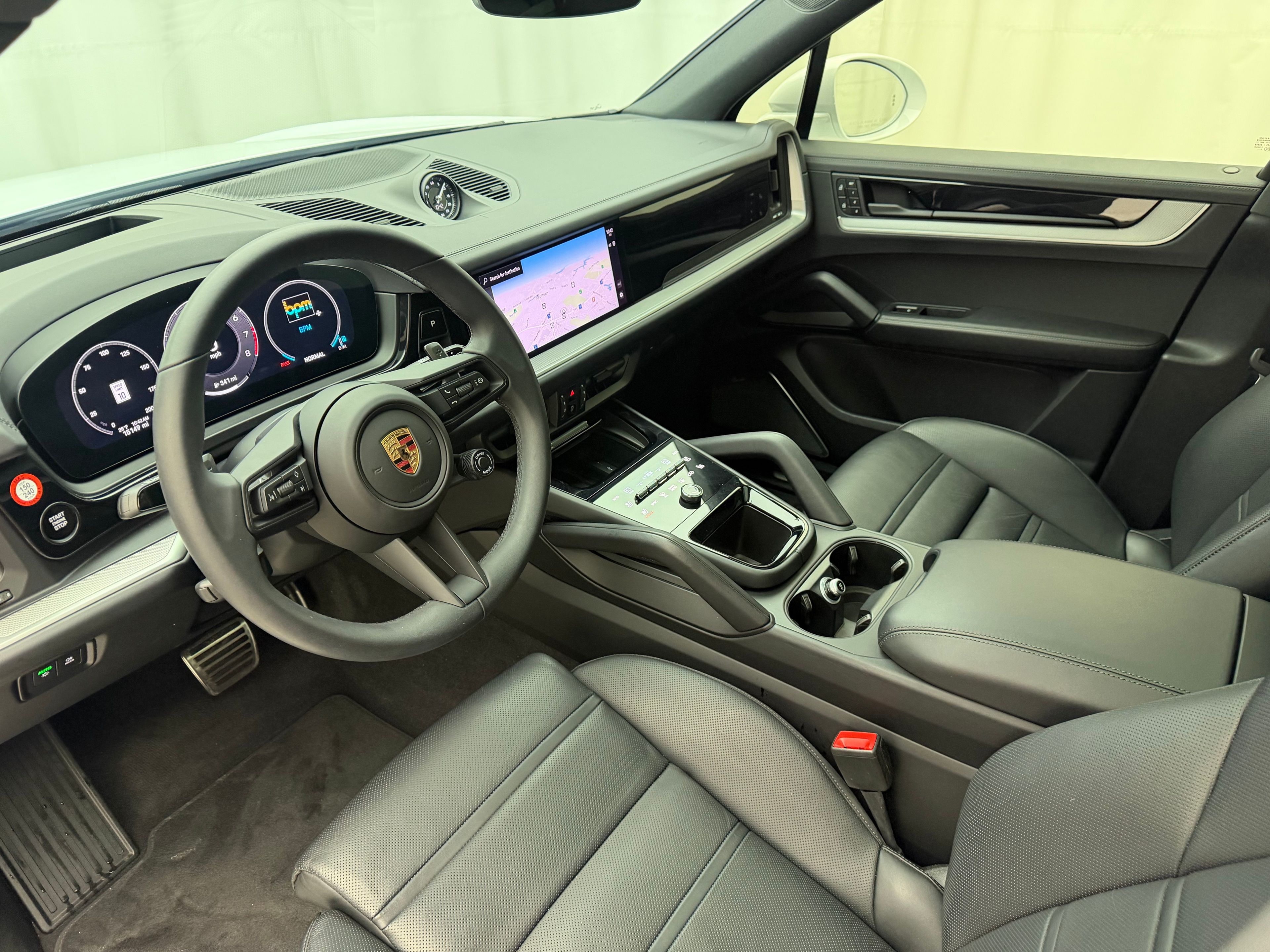 Thumbnail: 2025 Porsche Cayenne - 4