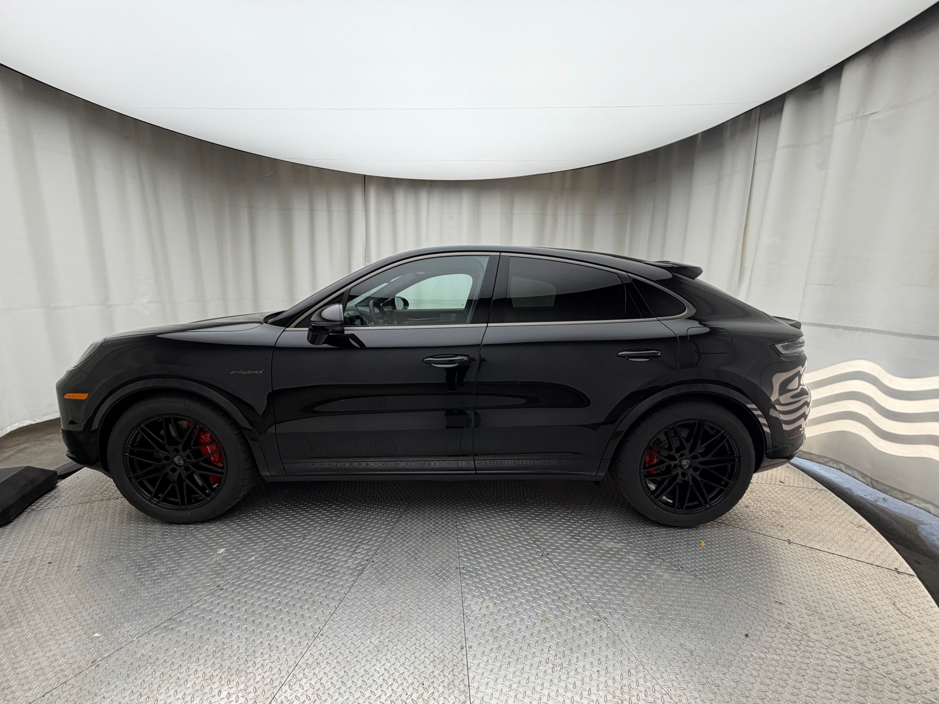 Thumbnail: 2026 Porsche  - 2