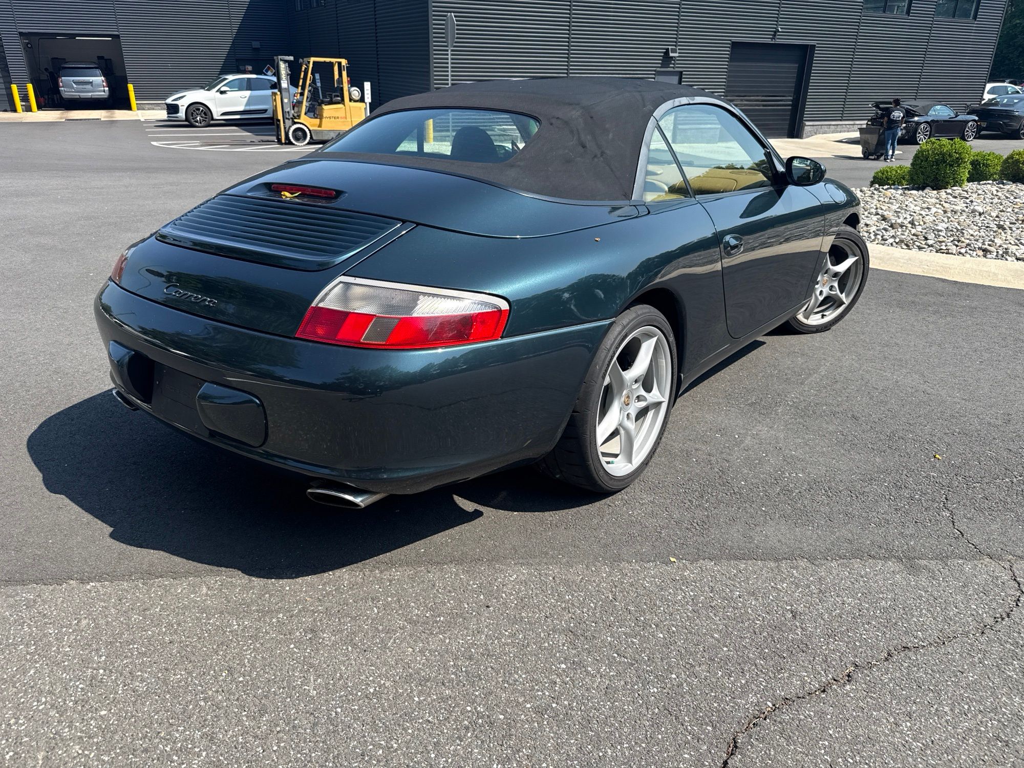 Thumbnail: 2003 Porsche 911 - 3